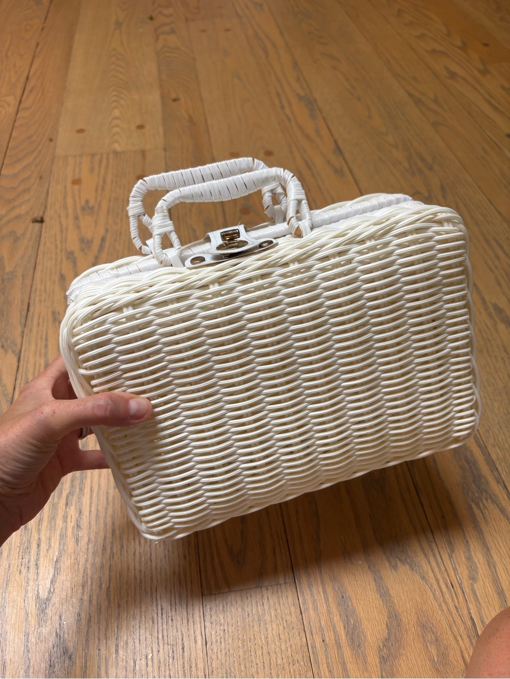 Vintage 1960s White Wicker box bag Handbag